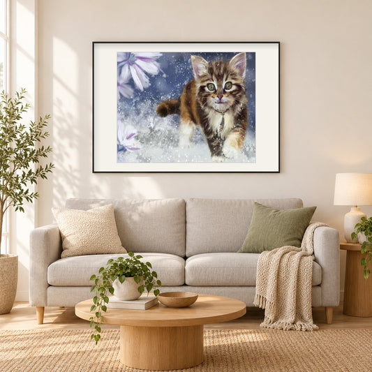 Katze läuft im Wasser als gerahmtes Diamond Painting im Wohnzimmer