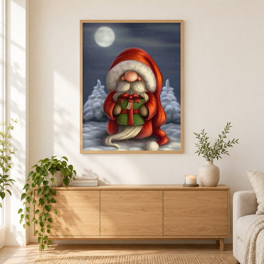 Mini Santa als gerahmtes Diamond Painting im Wohnzimmer