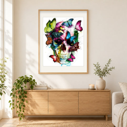 Schmetterling & Schädel Abstrakte Kunst als gerahmtes Diamond Painting im Wohnzimmer