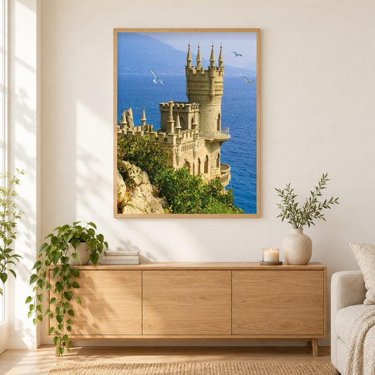 Schwalbennest als gerahmtes Diamond Painting im Wohnzimmer