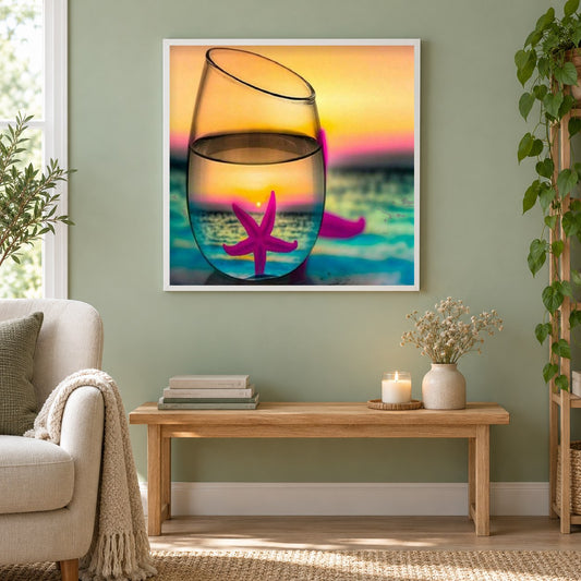 Seestern in Glas gefangen als gerahmtes Diamond Painting im Wohnzimmer